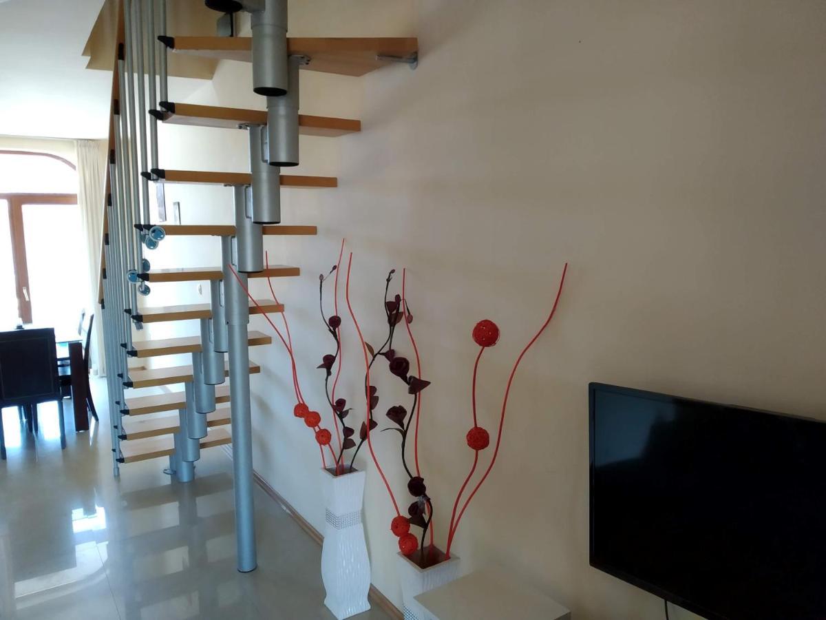 Къмпинг Градина - Garden Beach Apartments سوزوبول المظهر الخارجي الصورة