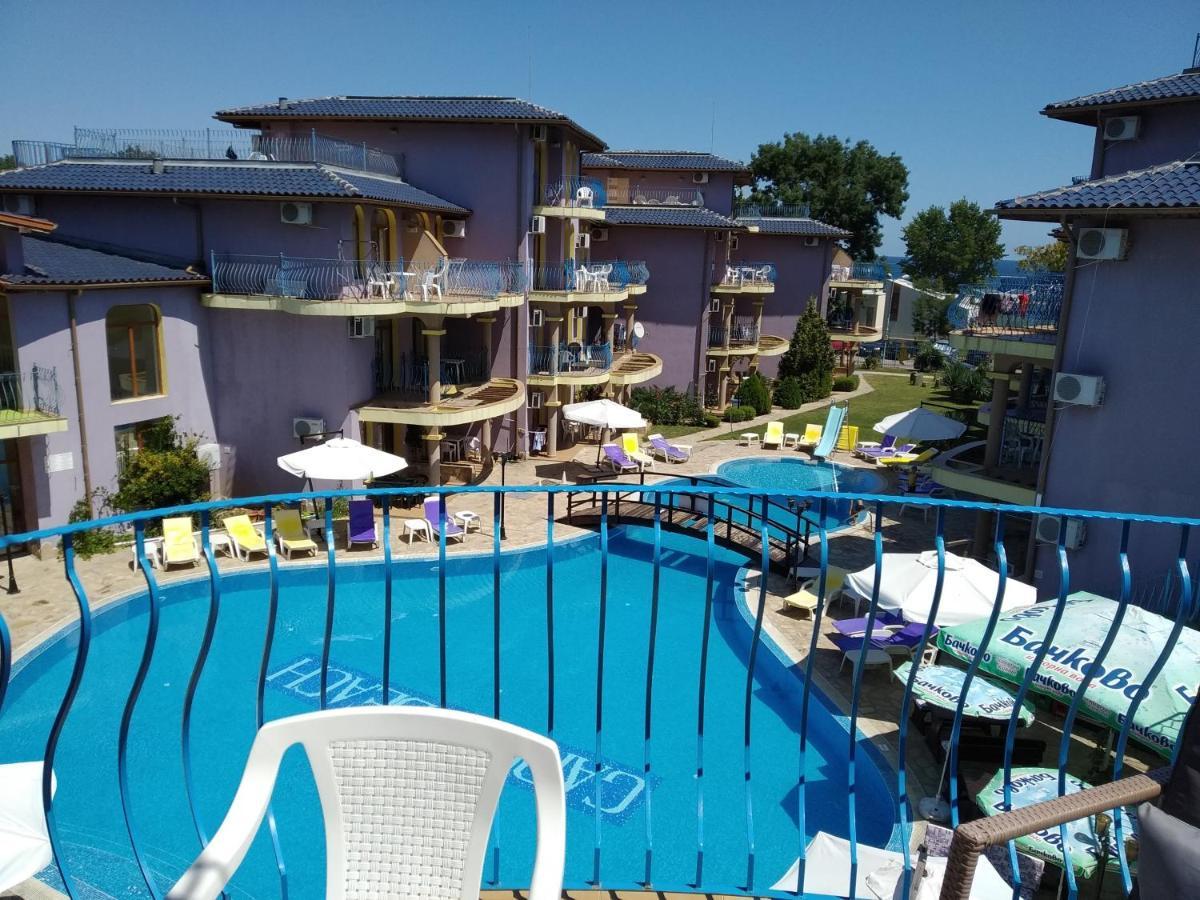 Къмпинг Градина - Garden Beach Apartments سوزوبول المظهر الخارجي الصورة