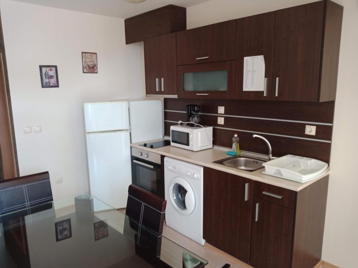 Къмпинг Градина - Garden Beach Apartments سوزوبول المظهر الخارجي الصورة
